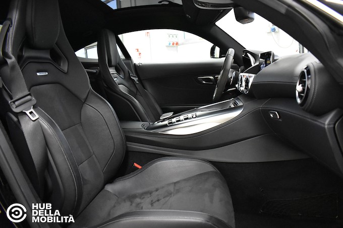 MERCEDES-BENZ GT AMG